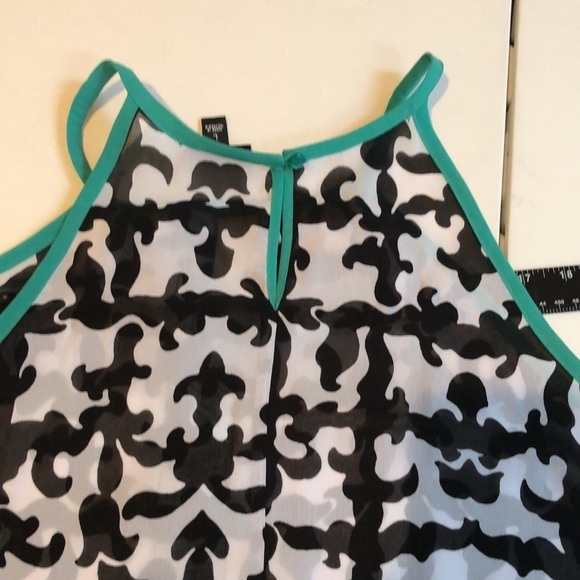 Nicole Miller large sleeveless high low semi sheer top black and aqua green - Picture 12 of 12